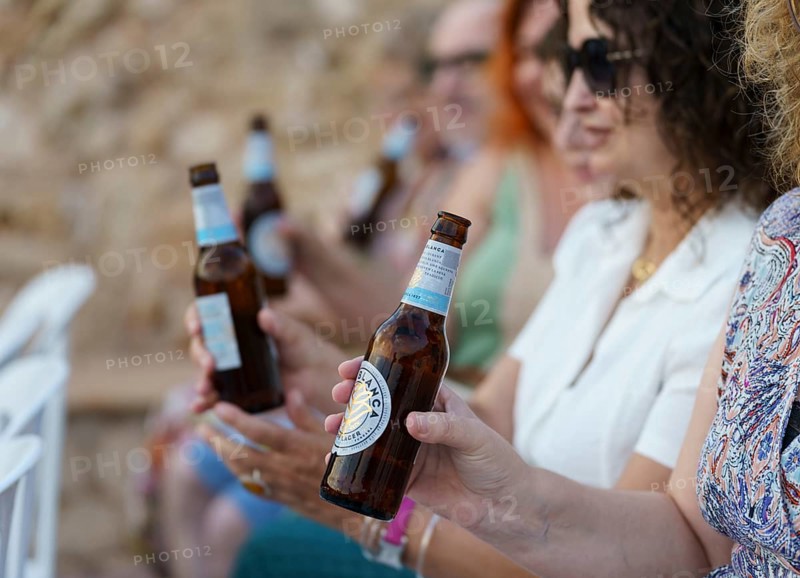 Middle-aged women drinking beer, Fortí, Cala d?Or, Santanyí, Majorca, Balearic Islands