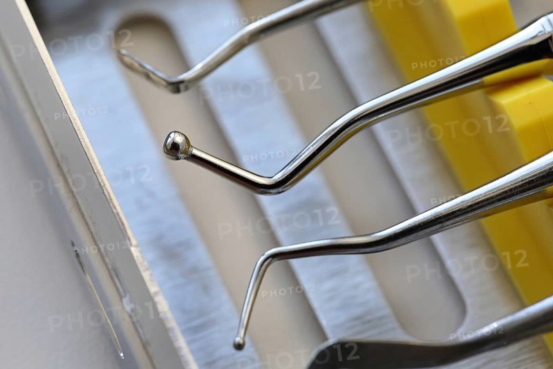 Dental tool