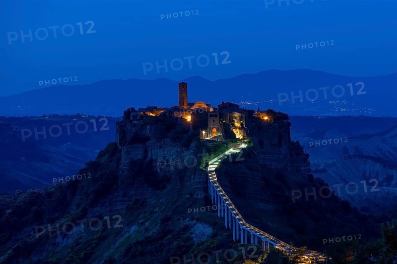 Civita di bagnoregio, landscape, night, italy