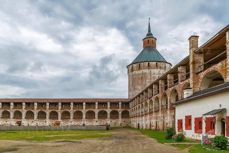 Courtyard with walls and Moscow tower in Kirillo-Belozersky Monastery, Russia, Europe