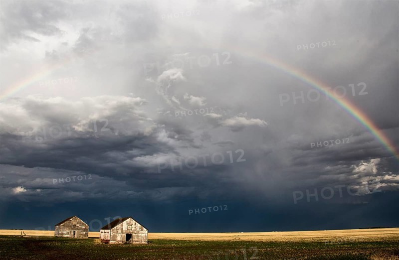 Prairie Storm Clouds Canada Saskatchewan Summer Warnings