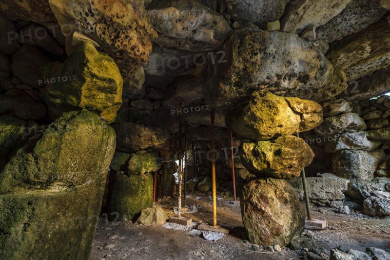 Galliner de Madona hypostyle room, Es Migjorn Gran, Menorca, Balearic Islands, Spain, Europe