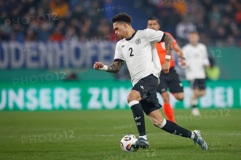 Football, U21, Friendly match, 2024/2025, Germany U21 vs. Spain U21, 25.03.2025, Merck-Stadion am Böllenfalltor, Darmstadt, Germany, Pharrel Nnamdi COLLINS (Germany U21, 02) on the ball, Europe