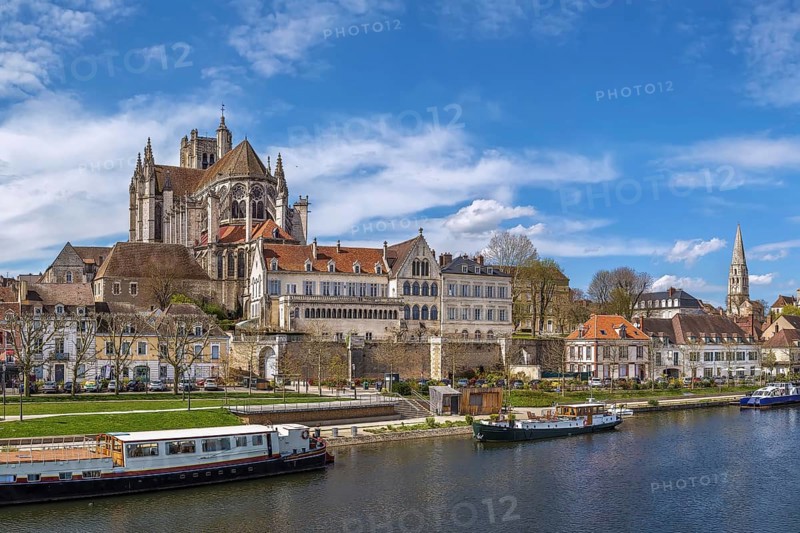 View of Auxerre Cathedral from Yonne river, Auxerre, France, Europe