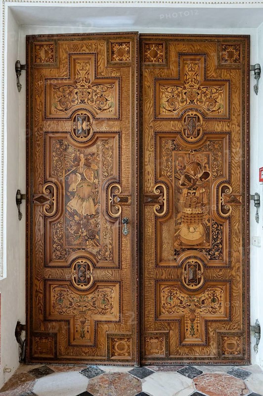 Interior view, double doors, Spanish Hall, Ambras Castle, Innsbruck, Tyrol, Austria, Europe