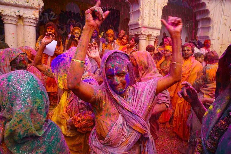 Widows celebrating Holi festival Gopinath temple, Uttar Pradesh, India, Asia