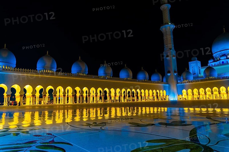 Shakezy Cayd Grand Mosque United Arab Emirates. Shooting Location: Abdabi