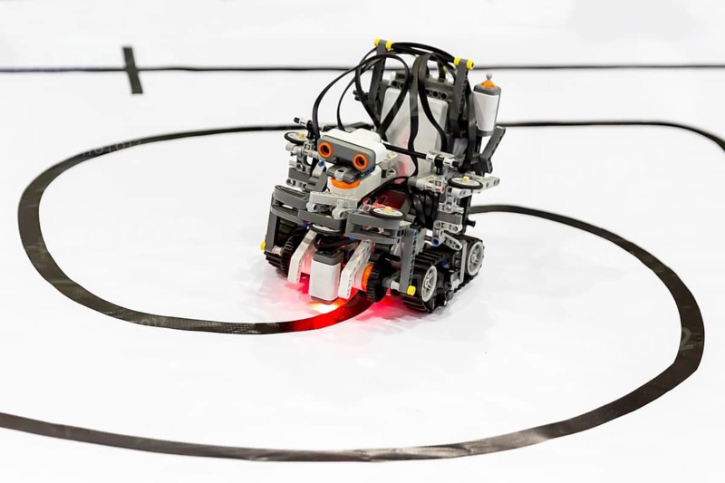 Open competition of self-made robots among school students. A robot made of Lego blocks