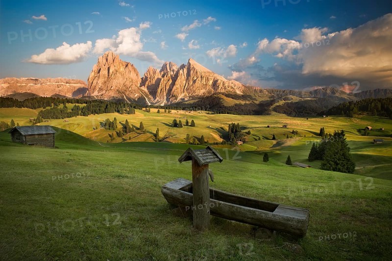Seiser Alm with Langkofel Group before sunset, South Tyrol, Italy, Europe