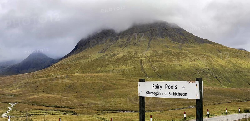 Information board, Fairy Pools, Glumagan nan Sithichean, Black Cuillin Mountains, Isle of Skye, Inner Hebrides, Scotland, Great Britain