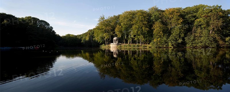 Krefeld, city forest with Deußtempel