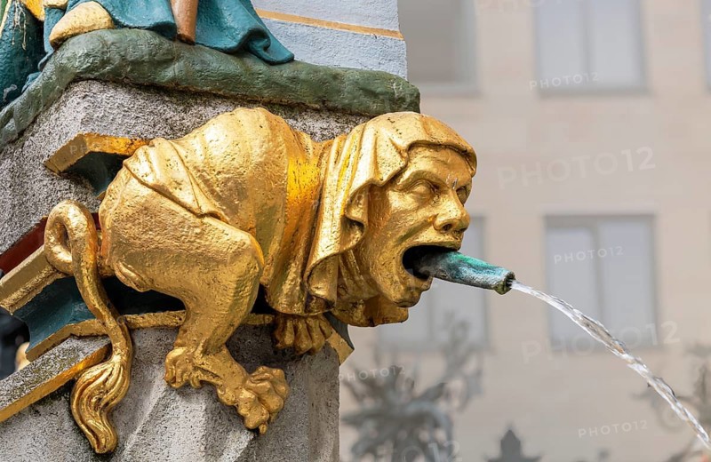 Close-up of the beautiful fountain with its many ornate details