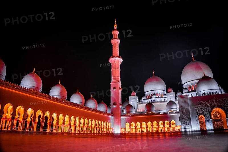 Shakezy Cayd Grand Mosque United Arab Emirates. Shooting Location: Abdabi