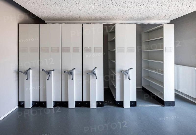 Bochum, main cemetery, depot, refurbishment of the heritage-protected existing buildings, archive room with archive cabinets