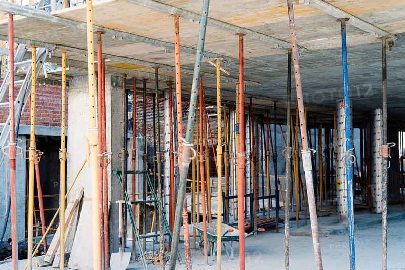 Struts in building structure under construction in Madrid