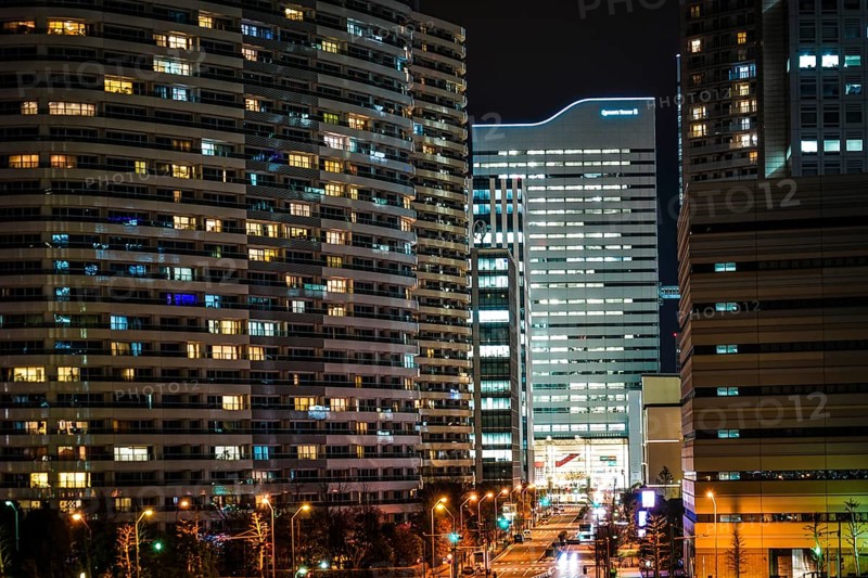 Minato Mirai of high-rise apartment and office buildings. Shooting Location: Yokohama-city kanagawa prefecture