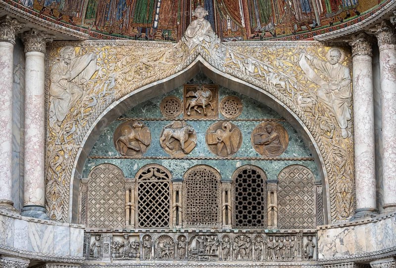 Venice, St Mark's Square (Piazza San Marco), St Mark's Basilica (Basilica di San Marco), west façade, Porta Sant'Alippio