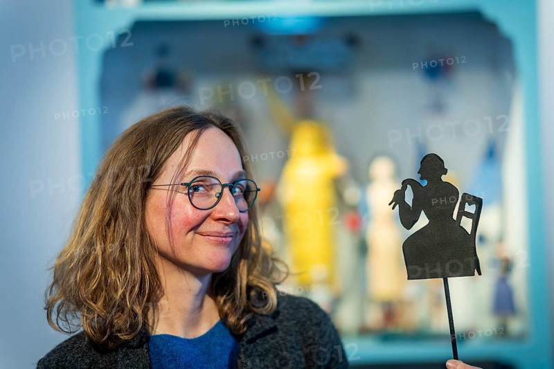 In the atmospheric setting of the Jägerhof, virtuoso and naive folk art from Saxony can be seen in the form of permanent and changing special exhibitions. The special exhibition, Frauen machen Männel, shows regional craftsmanship. At the same time, the new show on the 2nd floor sheds light on the often overlooked role of woman in figurative woodworking, which has a long tradition in Saxony. Friederike Curling-Aust, artist, Dresden, Saxony, Germany, Europe