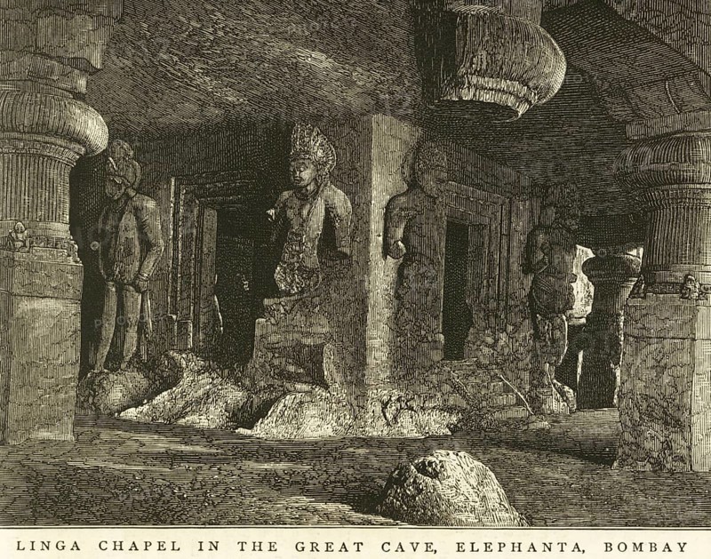 Linga chapel in the great cave, Elephanta Gharapuri cave, Bombay now Mumbai, Maharashtra, India, Asia