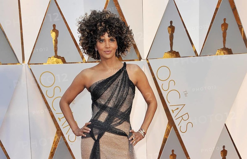 Halle Berry at the 89th Annual Academy Awards held at the Hollywood and Highland Center in Hollywood, USA on February 26, 2017., Los Angeles, California, USA, North America