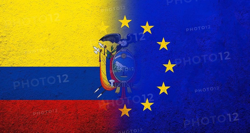 Flag of the European Union with Ecuador National flag. Grunge background