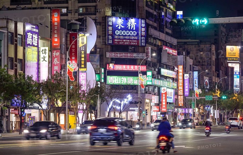 Road traffic, main road, Bo-ai 2nd Rd, Zuoying District, Kaohsiung, Taiwan, Asia