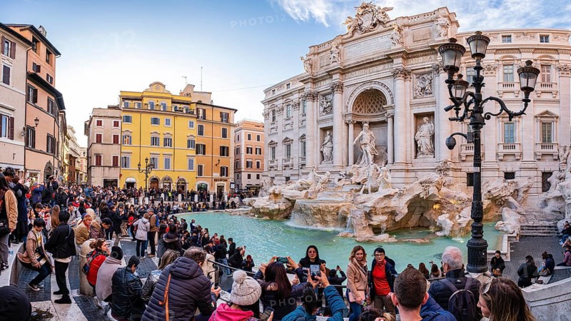 Trevi Fountain, monumental fountain of the Baroque, Roma, Lazio, Italia