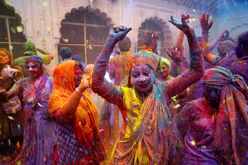 Widows celebrating Holi festival Gopinath temple, Uttar Pradesh, India, Asia