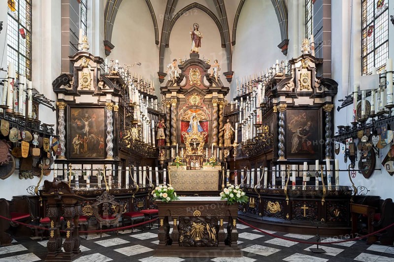 Candle chapel, chancel, St., Saint, Saint