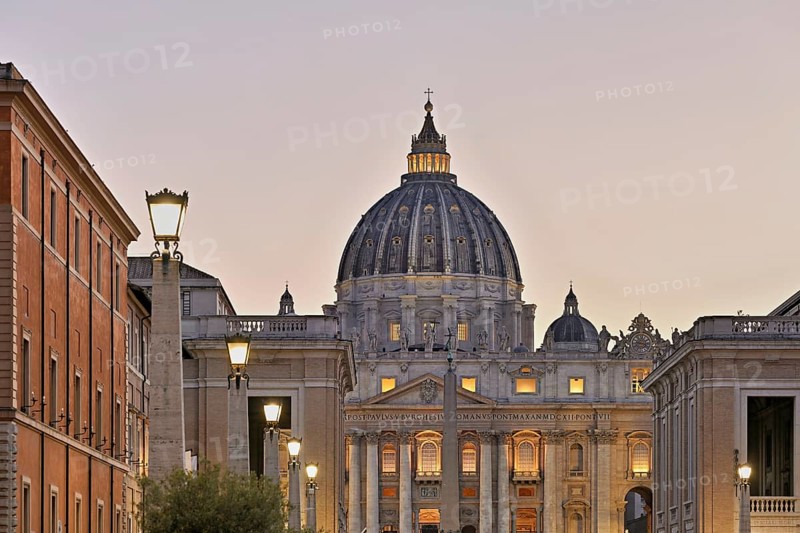 Cathedral, St Peter's, St Peter's Basilica, Vatican, Rome, Lazio, Italy, Europe