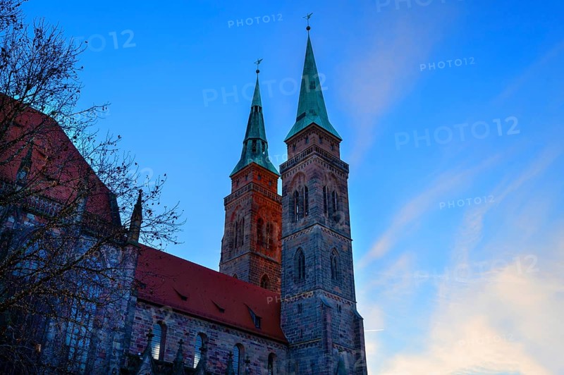 St Sebald's Church in the evening light, Nuremberg, Middle Franconia, Bavaria, Germany, Europe