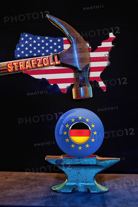 Symbolic image, free trade, USA, Donald Trump, impending tariff, punitive tariff, presidential decrees, multilateral negotiation, Germany, EU European Union, China, economic areas, capitalism, communism, treaties, conventions, nation states, agreements, international law, opponents, protectionism, liberalism, libertarian attitude, Europe