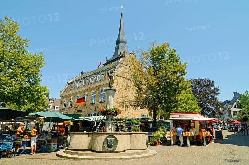 Church, Market Square, Ratingen, North Rhine-Westphalia, Germany, Europe