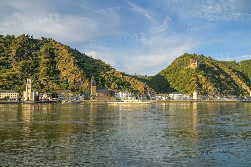 Sankt Goarshausen on the Rhine, Katz Castle top right, Loreleykreis, Rhineland-Palatinate, Germany, Europe
