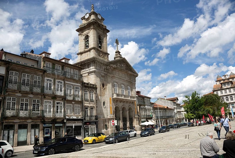 Basilica church of Saint Peter, Largo do Toural, Toural square, city of Guimaraes, northern Portugal