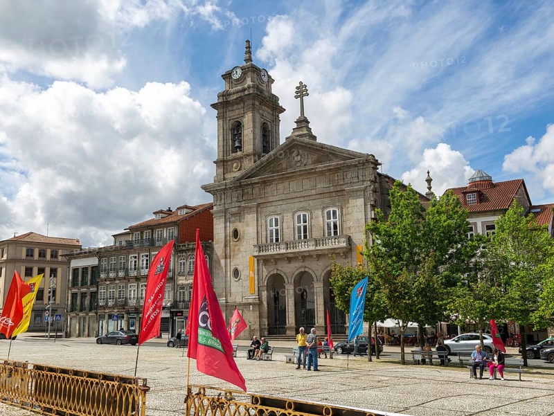 Basilica church of Saint Peter, Largo do Toural, Toural square, city of Guimaraes, northern Portugal