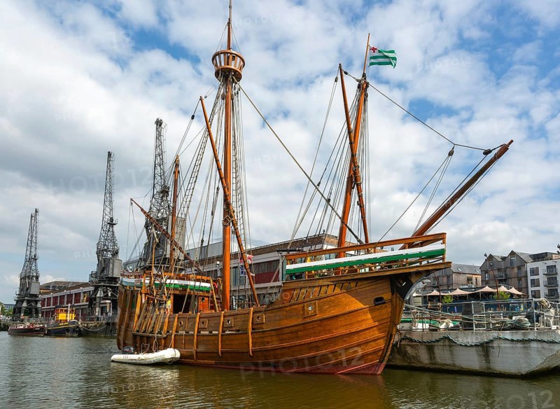 The Matthew of Bristol replica ship at quayside of the M Shed museum, Floating Harbour, Bristol, England, UK
