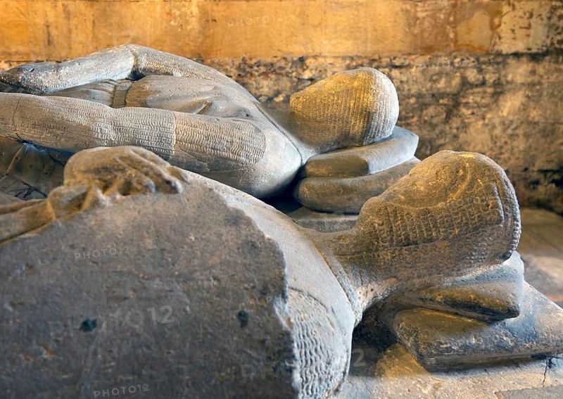 Stone effigies Maurice de Gaunt d.1230 and Robert de Gourney d.1269, Church of Saint Mark, Bristol, England, UK