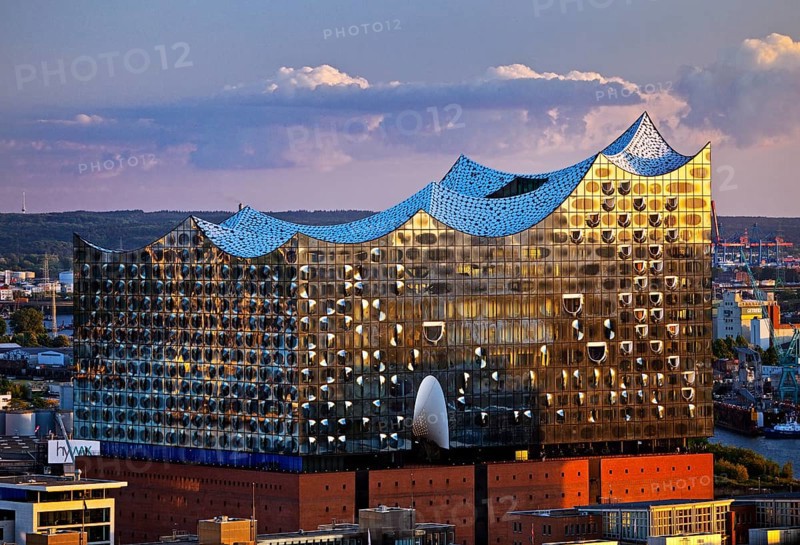 View of the Elbphilharmonie in the evening light from the St Nikolai memorial, Hamburg, Germany, Europe