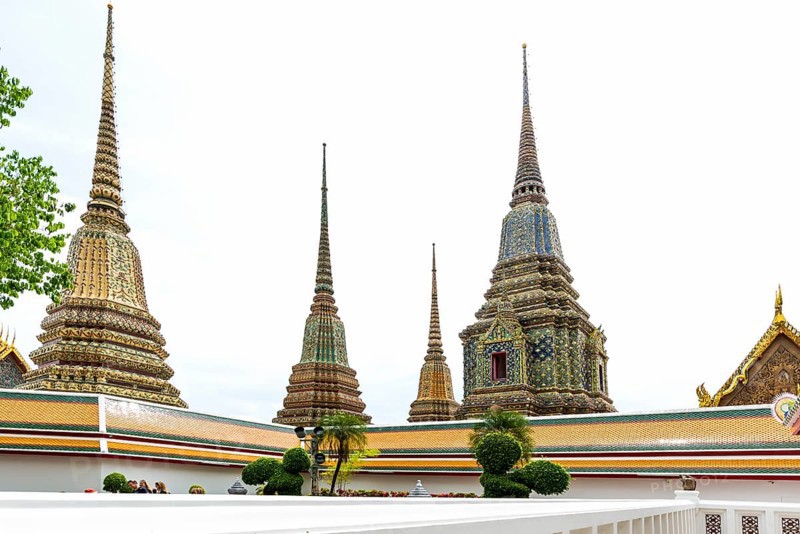 Wat Pho (Temple of the Reclining Buddha), Bangkok, Thailand, Asia