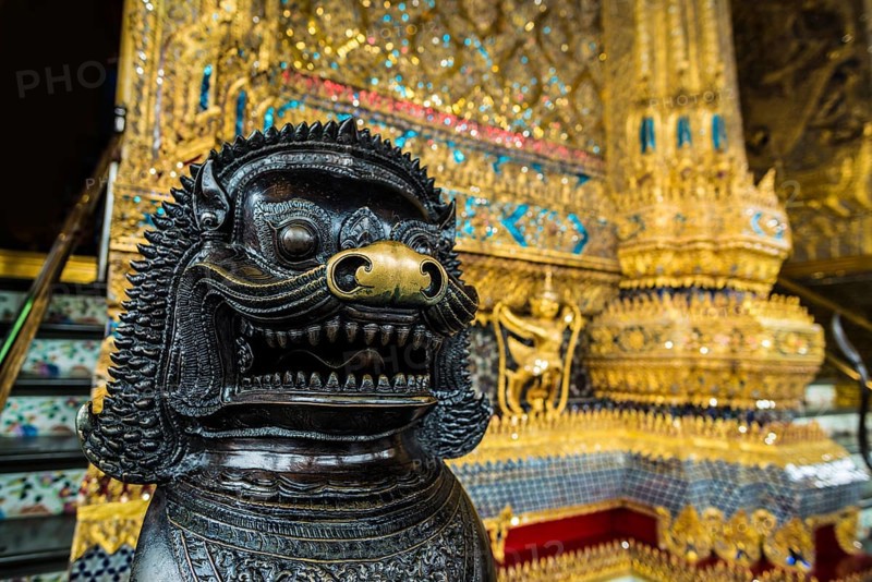 Wat Phra Kaeo temple, old royal palace, Bangkok, Thailand, Asia
