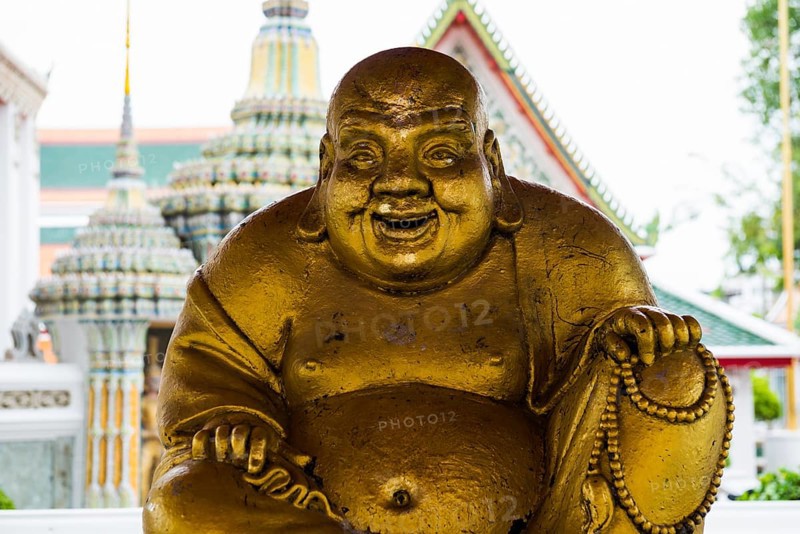 Golden Buddha statue, Wat Pho (Temple of the Reclining Buddha), Bangkok, Thailand, Asia