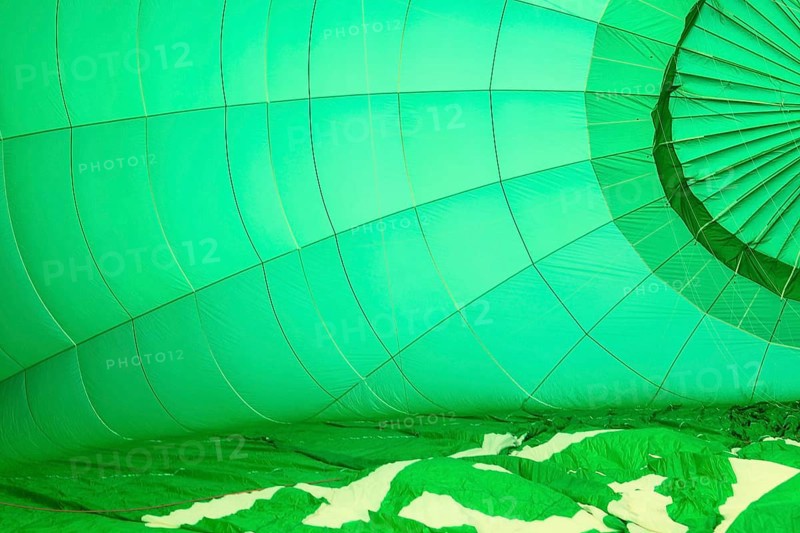 Preparation for hot air ballooning, Walchsee, Unterinntal, Tyrol, Austria, Europe