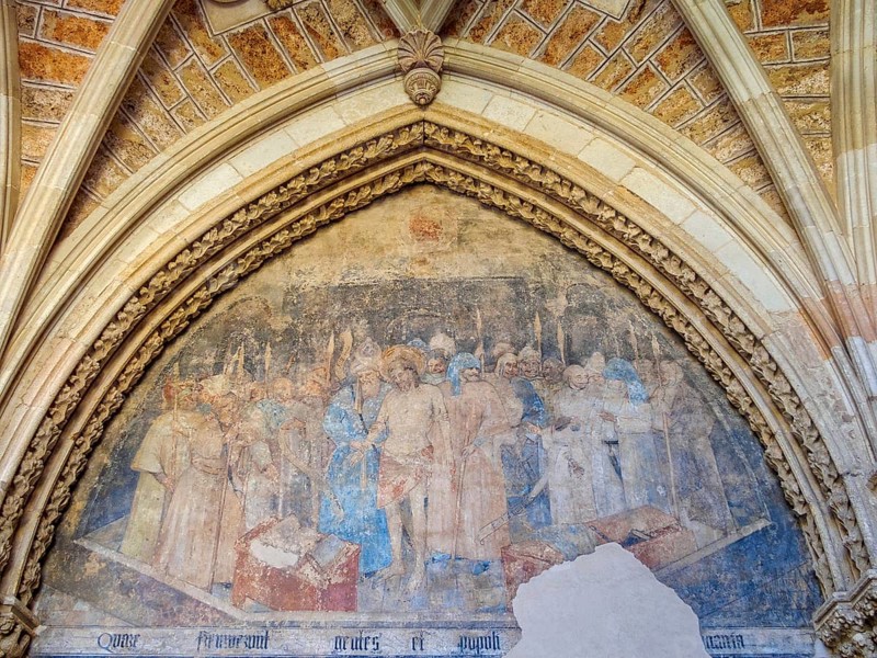 Fading fresco in the cloister of the Santa Maria de Leon Cathedral, Leon, Castile and Leon, Spain, Europe
