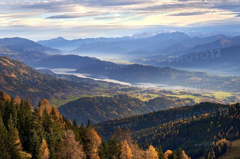 View from the Bergfriedhütte towards Lake Millstätter See, Carinthia, Austria, Europe