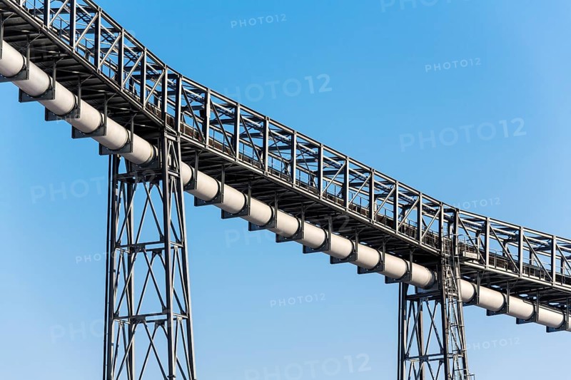 Pipeline for industrial purposes, symbolic photo for transport, industrial construction, security of supply Austria