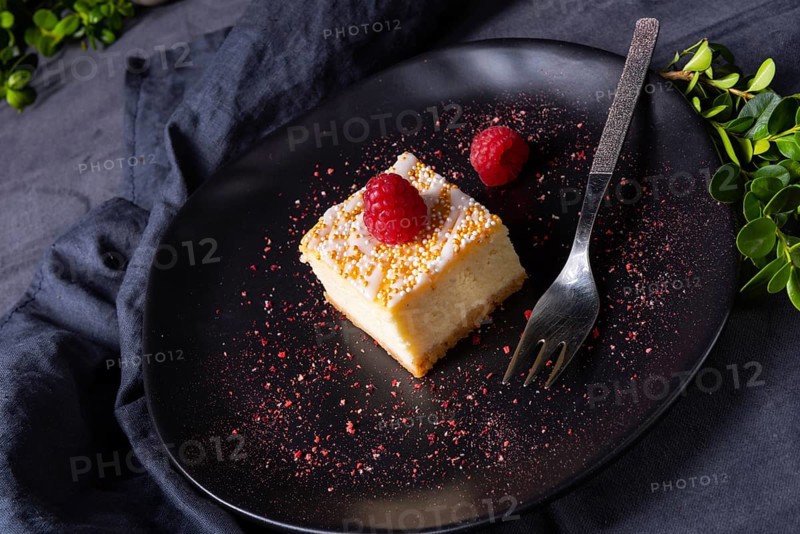 Delicious festive cheesecakes from the tin