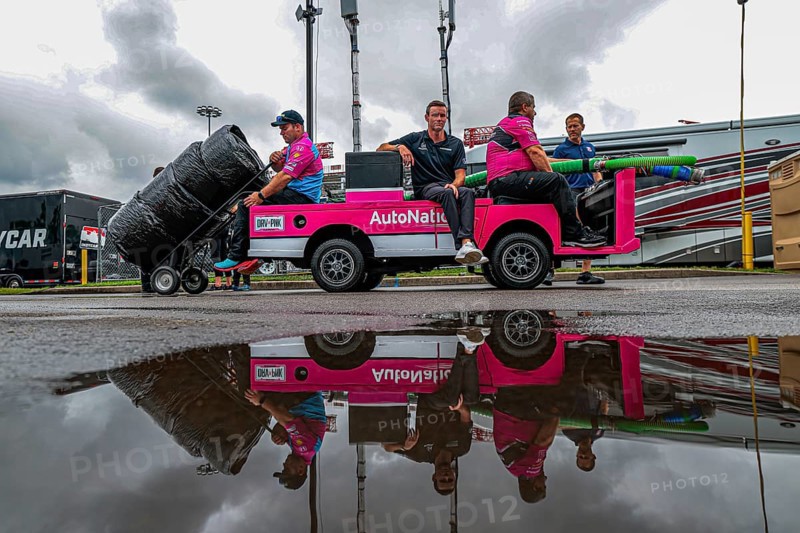 Crew members of Andretti Autosport Honda prepare their race car for the Big Machine Music City Grand Prix in Nashville, TN, USA, North America