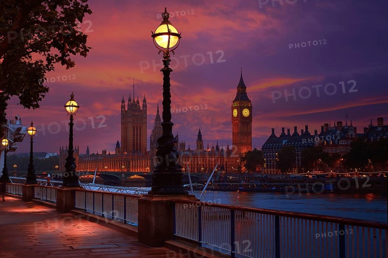London sunset skyline Bigben and Thames river
