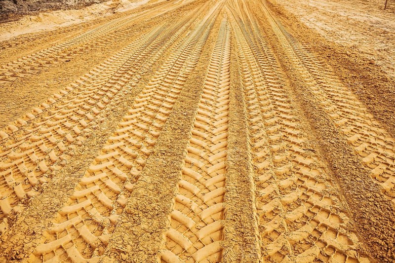 View traks on sand